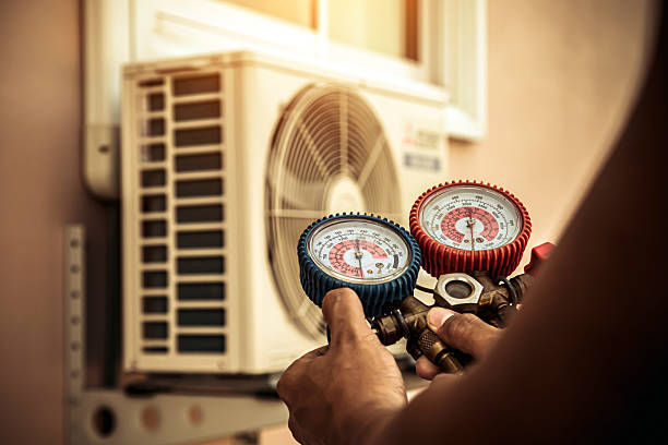Professional Furnace Repair technician working in Alma, AR